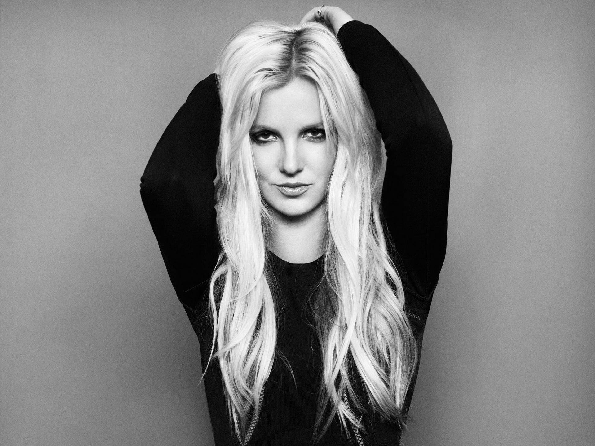 o_Britney_Spears_Elle_10-05.jpg